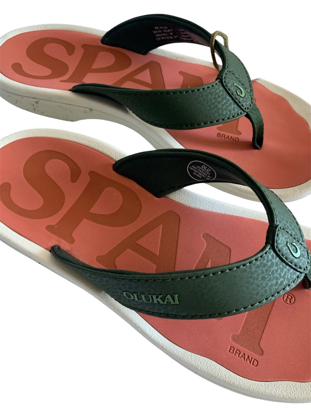Rare Limited Edition SPAM x OluKai Ohana Flip Flops Women’s 6 NWT Hawaii in Box